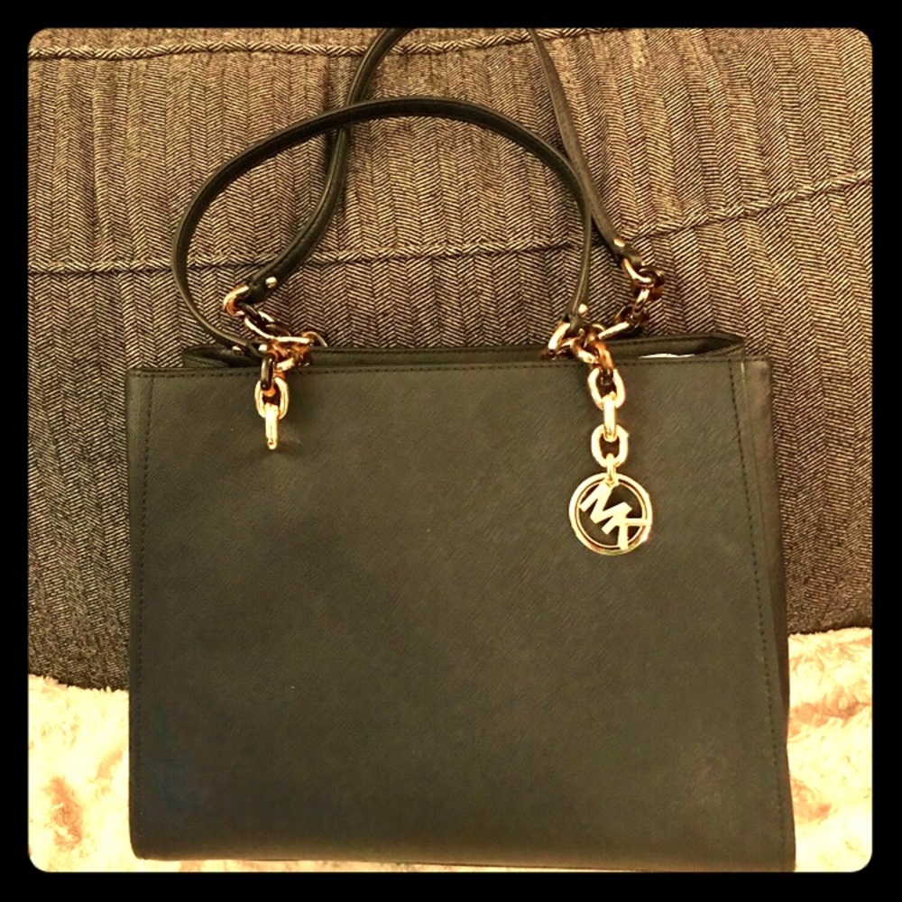 Michael Kors Lg Black Sofia bag NWT